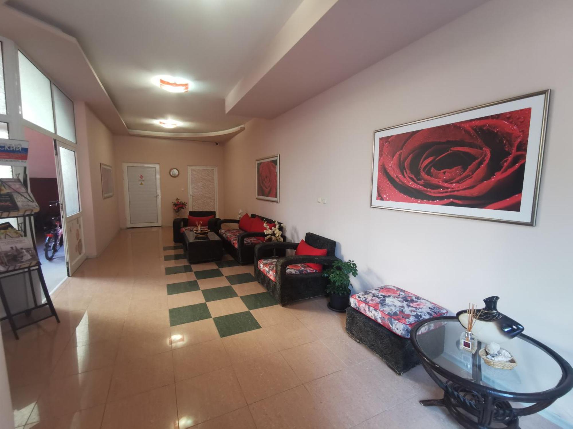 ساني بيتش Rose Garden Omax Apartments المظهر الخارجي الصورة